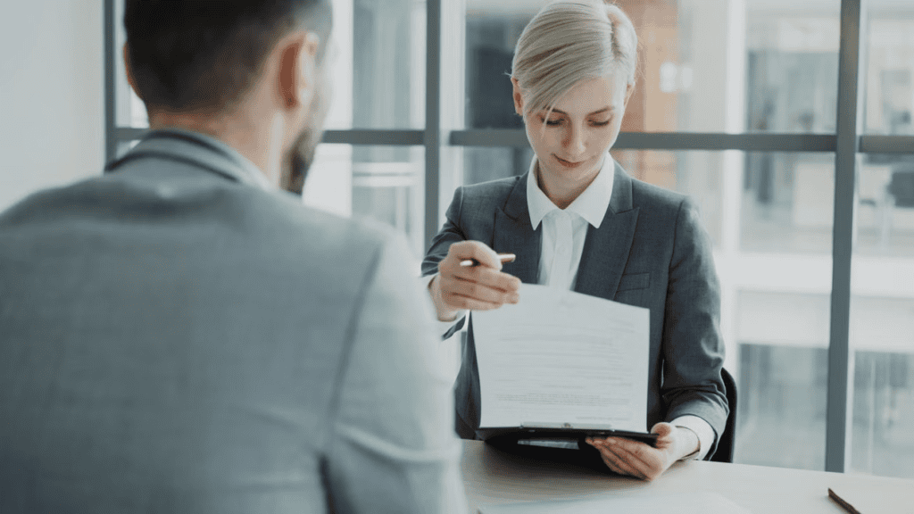 Attorney discusses compensation with employer
